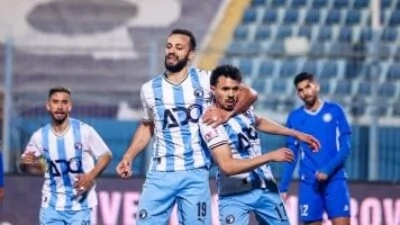 بيراميدز-وسموحة-نتيجة-الشوط-الأول-1-1-في-المواجهة-المثيرة