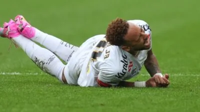 إصابة-نيمار-بعد-يومين-من-ضمه-لقائمة-البرازيل-في-كأس