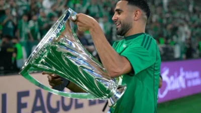 الأهلي-يقرر-إنهاء-عقد-رياض-محرز