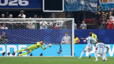 نادي-العظماء-مصطفى-شوبير-يدخل-سجلات-تاريخ-كأس-العالم